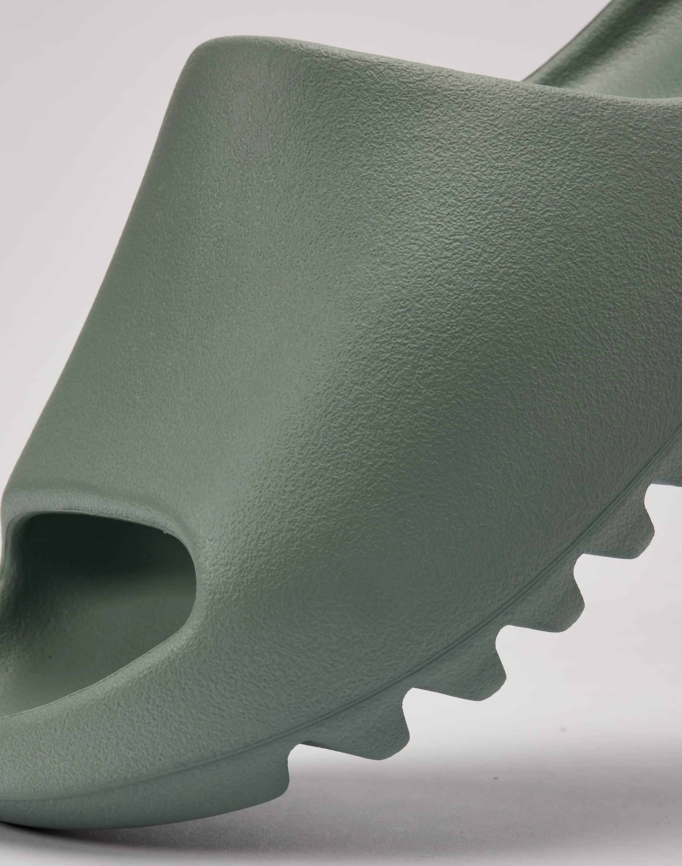 Adidas Yeezy Slide 'Salt' Grade-School