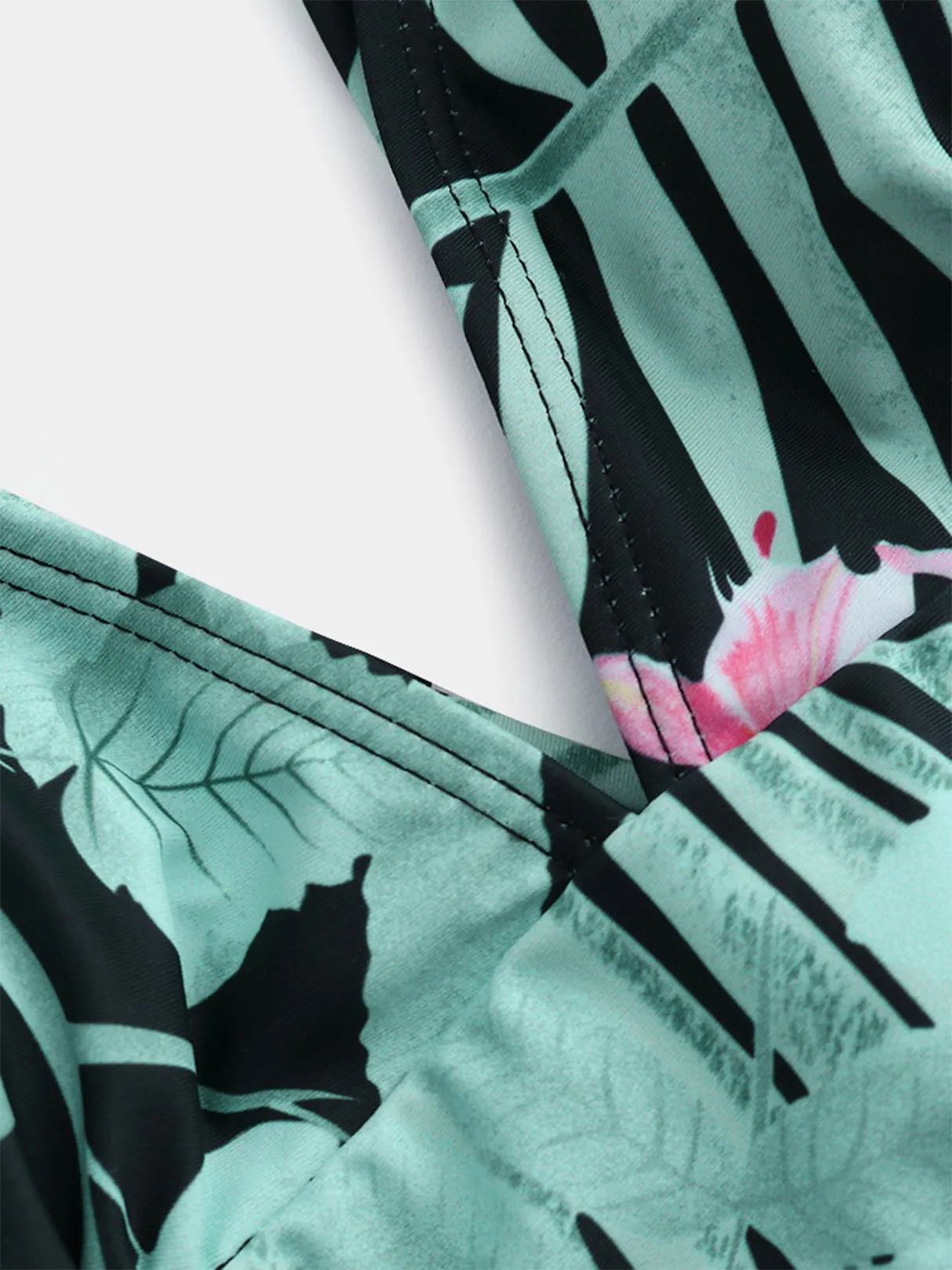 Custom V-Neck Floral Print Criss-Cross Tie-Up Sleeveless Bikini Set