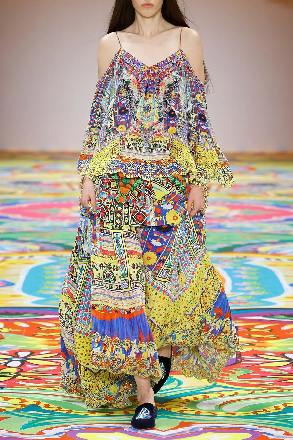 FULL HEM SKIRT INSIDE MY MIND