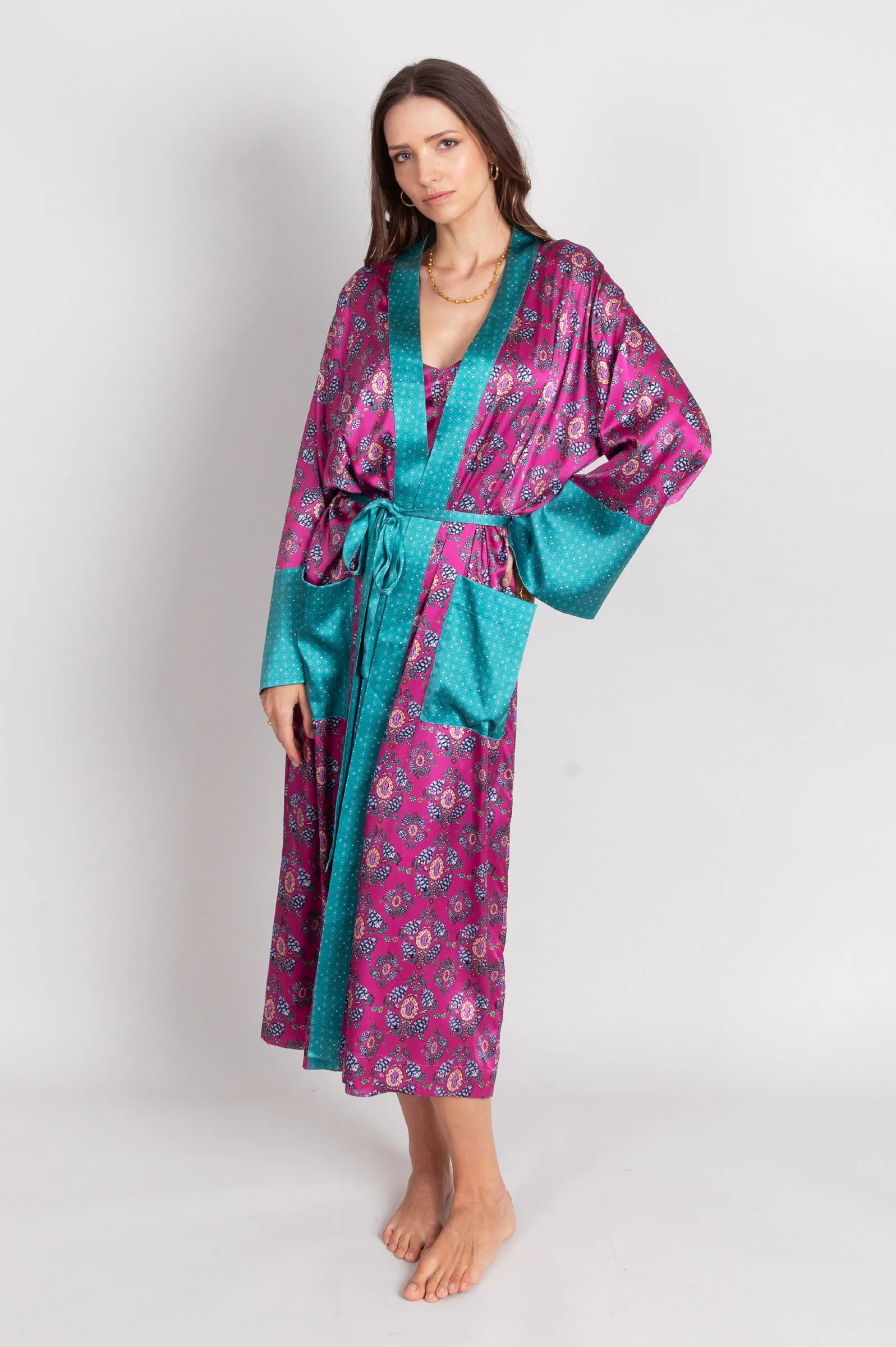 Long Robe / "Persia"