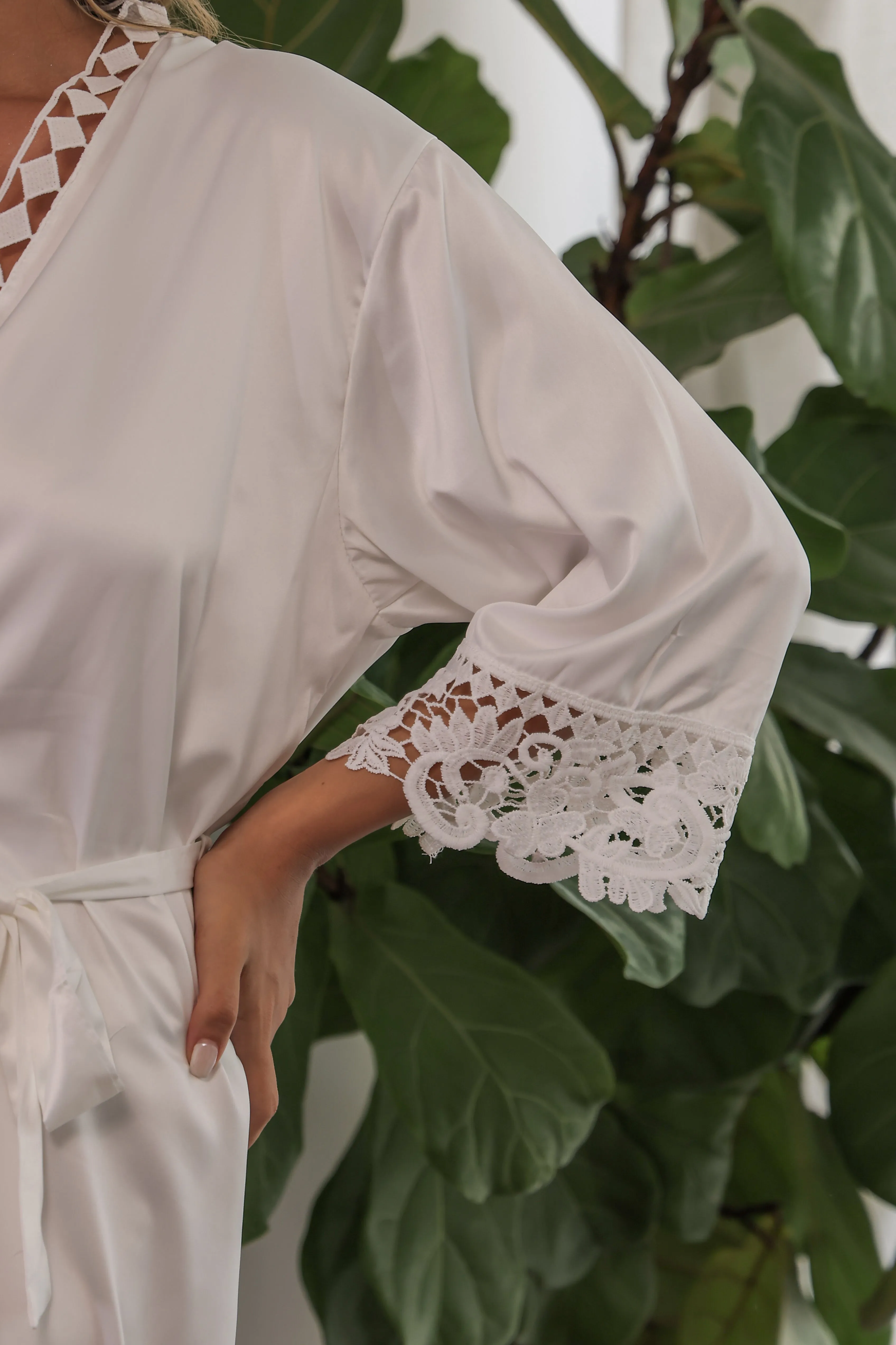Luxe Lace Robe