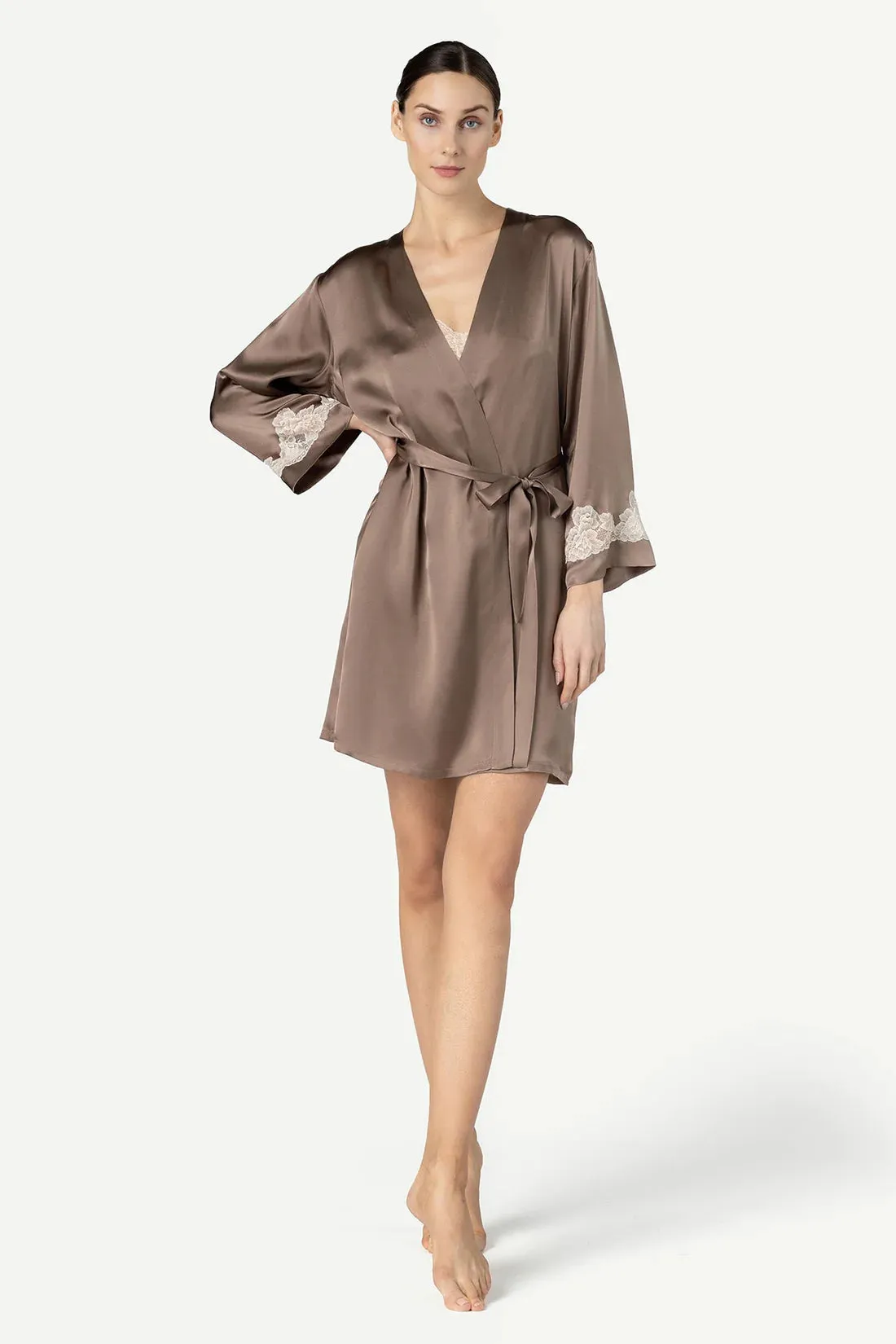 MORGAN ICONIC SHORT SILK ROBE