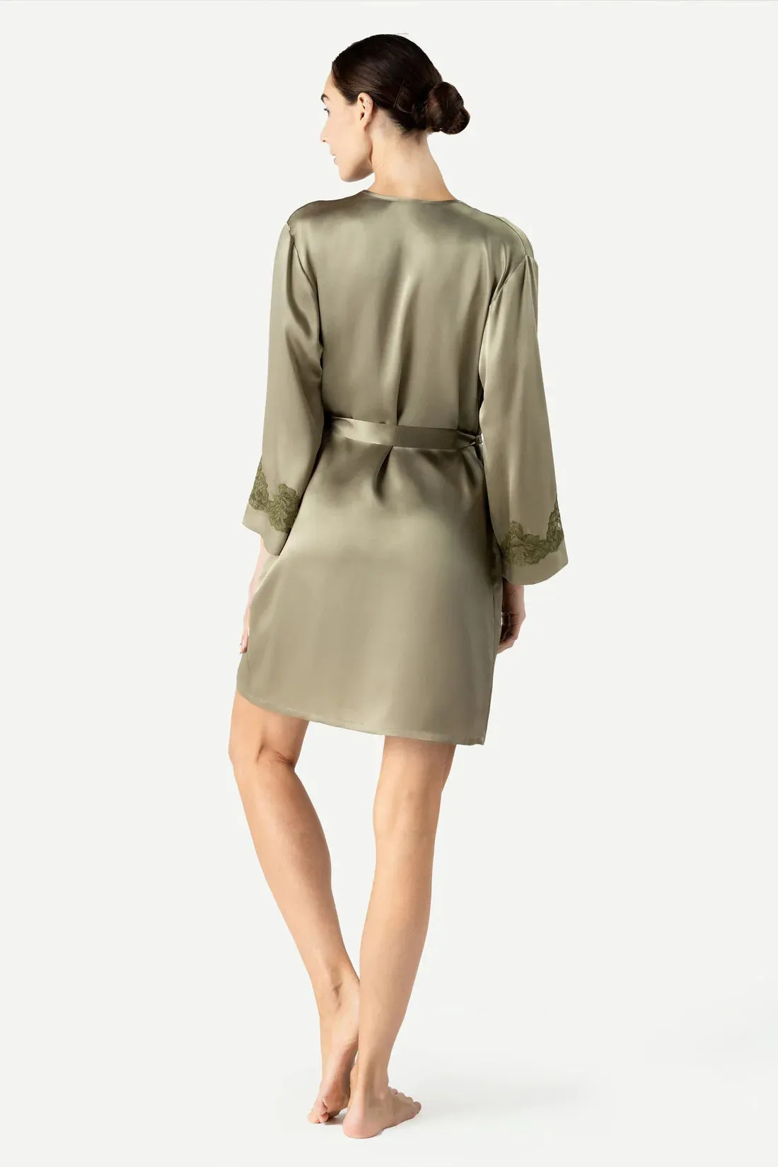 MORGAN ICONIC SHORT SILK ROBE