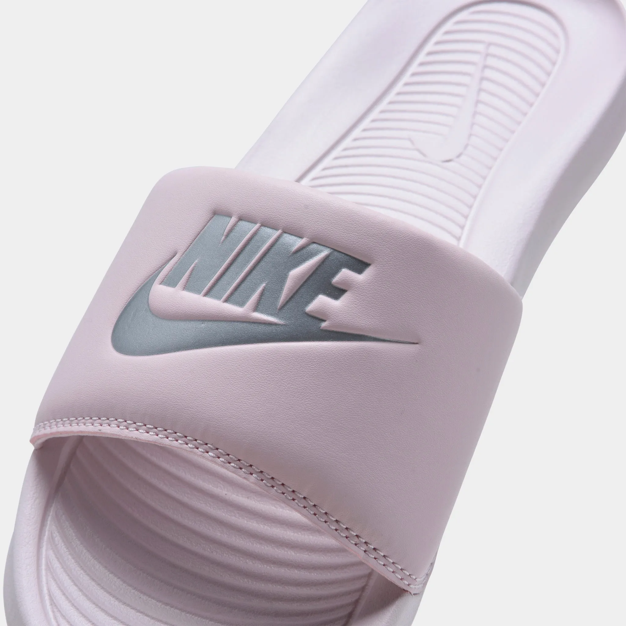 Nike Women's Victori One Slide Sandals Barely Rose / Metallic Silver - Barely Rose