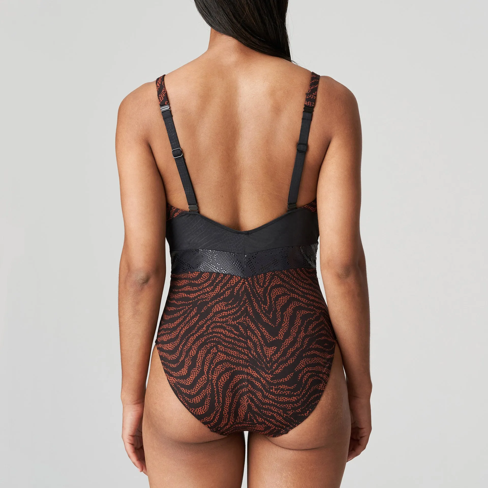 Prima Donna Issambres Deep Plunge Fullpiece