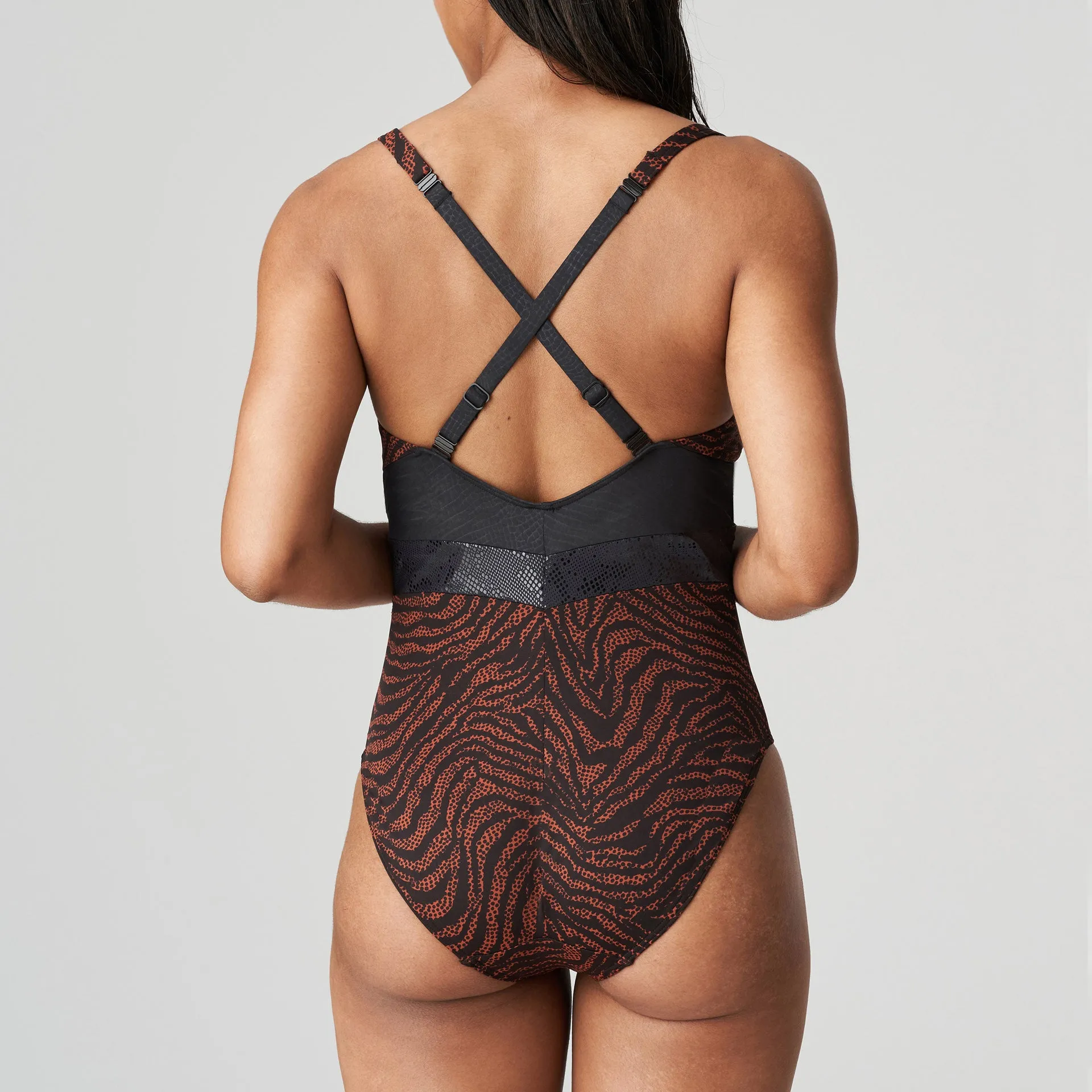 Prima Donna Issambres Deep Plunge Fullpiece