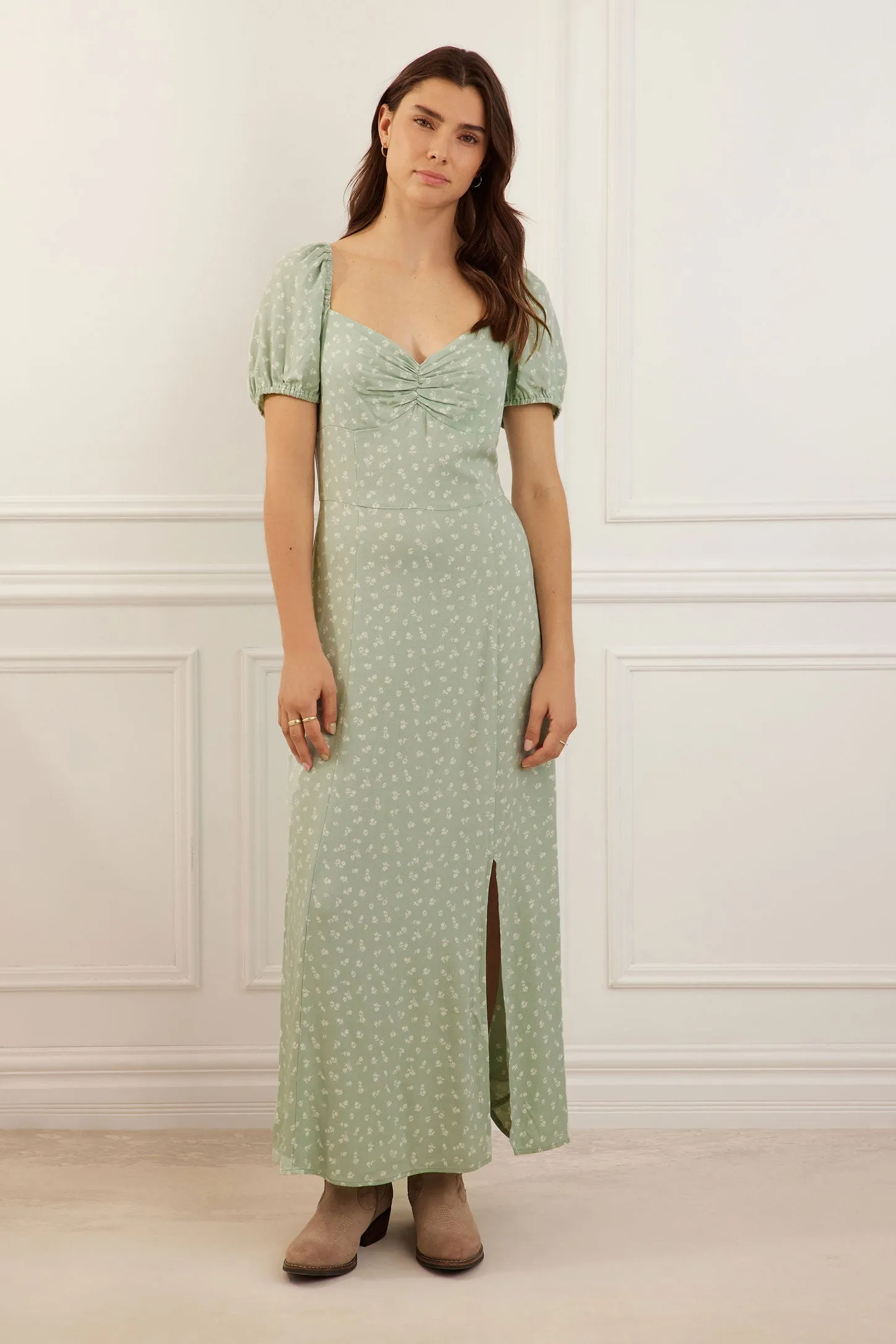 Robe longue encolure coeur et manches ballons - Femme
