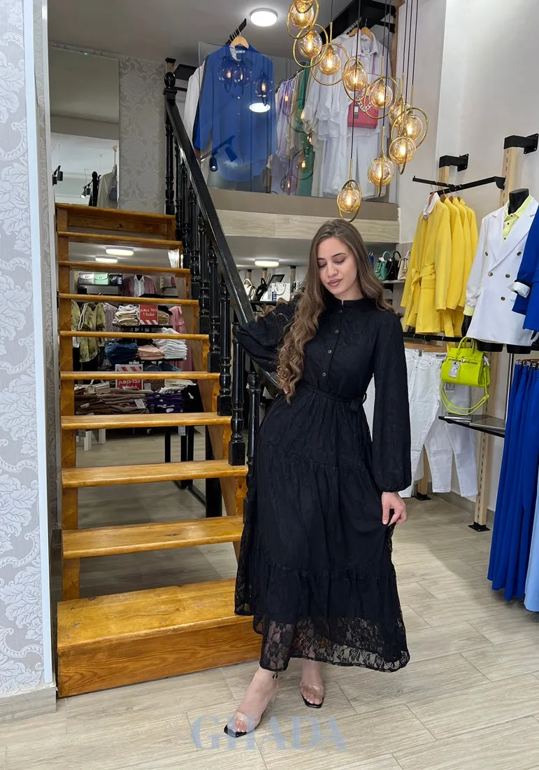 Robe noir en dentelle