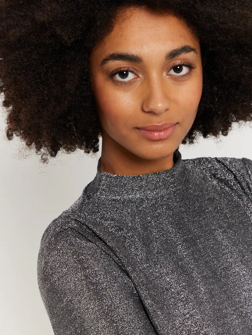 Robe noire pailletée manches longues