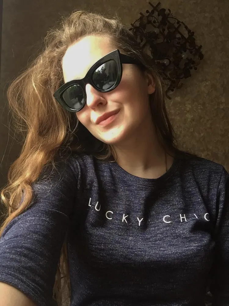Sunglasses women with box Classic Cat Eye Style Brand Designer Fashion Shades black plastic Sun Glasses oculos de sol