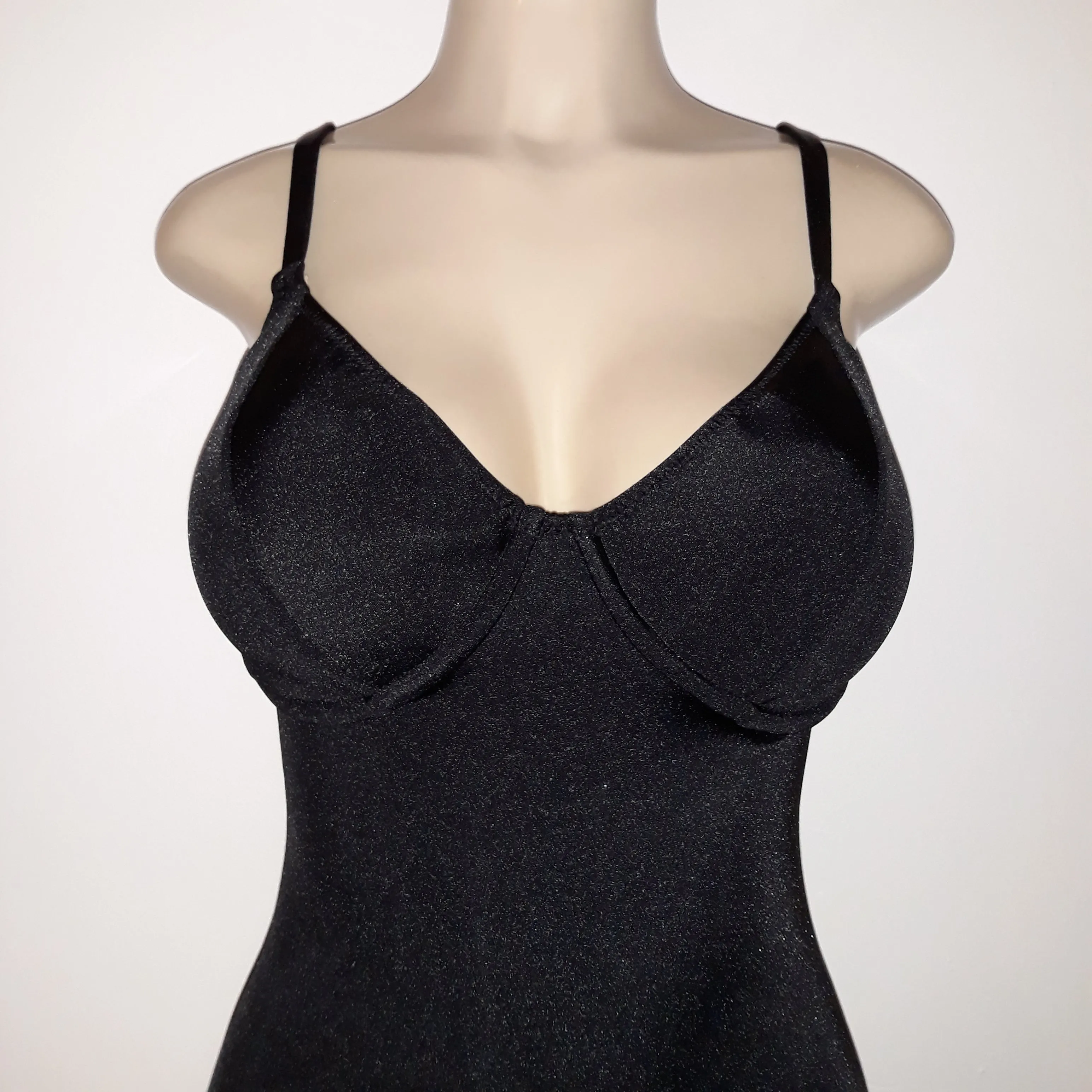 Underwire Supportive One Piece Swimsuit