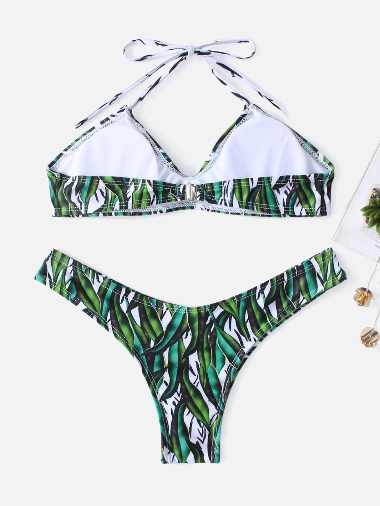 Wholesale Green Halter Sleeveless Floral Print Backless Two Piece Bikinis